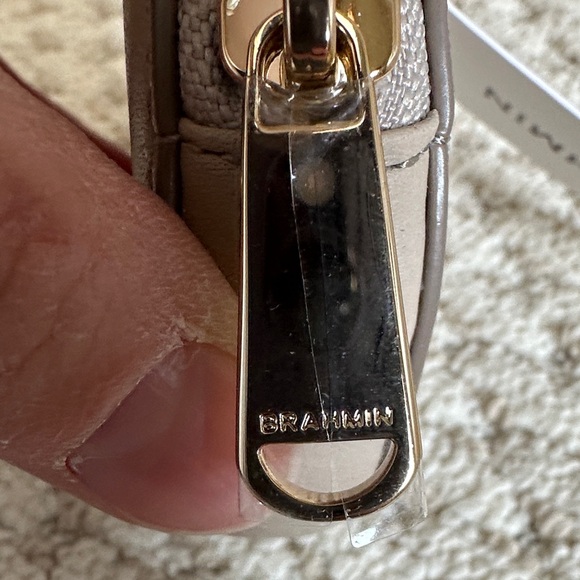 Brahmin Gray Leather Circle Coin Purse - Picture 5 of 9